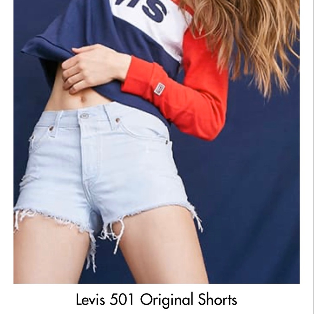 Authentic Levi’s 501 Denim Shorts - Light Denim